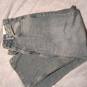 Zara Women’s Light Wash Baggy Fit Denim Jeans Sz 31